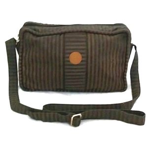 c1980s-'90s FENDI Gipsy Original Saddle Crossbody/ Shoulder Bag VINTAGE baguette